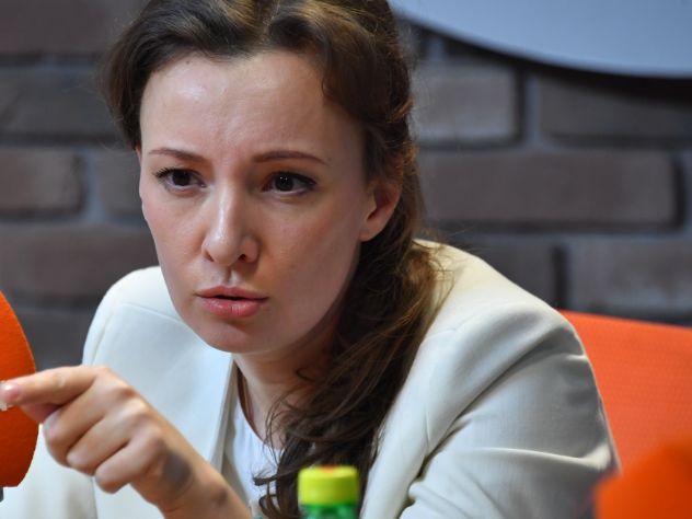 Кузнецова рассказала о травле детей в школах