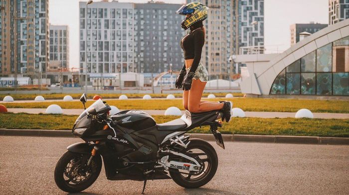 Девушка-байкер Ольга Петрова погибла в ДТП на Рублевке