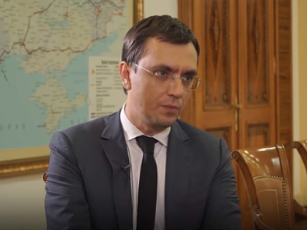 Владимир Омелян предложил согражданам взяться за оружие и «вернуть» Москву и Кубань