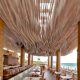 Необычный потолок в греческом ресторане бьет рекорды просмотров