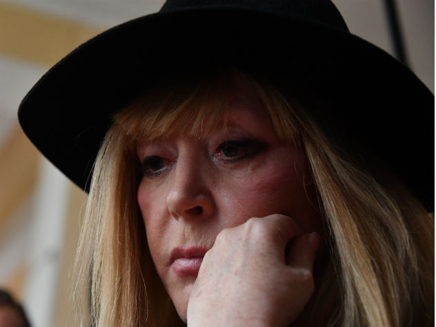 Алла Пугачева на прощании с Николаем Караченцовым - Ленком