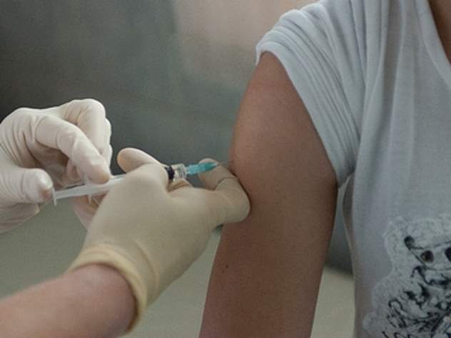 Дети в Перми заболели после прививки