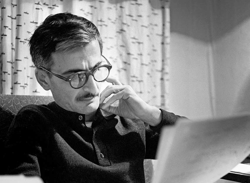 Марлен Хуциев в 1964 году. 