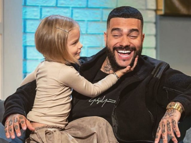 Мама Тимати показала трогательную семейную фотографию