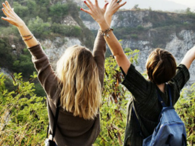 Названы дешевые направления на ноябрьские праздники