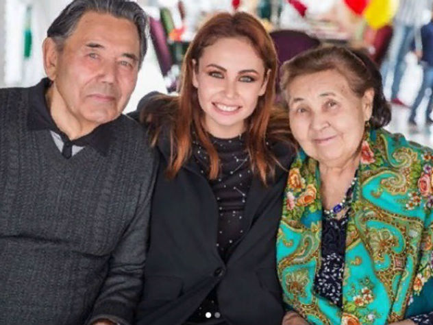 Дедушка и бабушка Ляйсан Утяшевой отметили бриллиантовую свадьбу