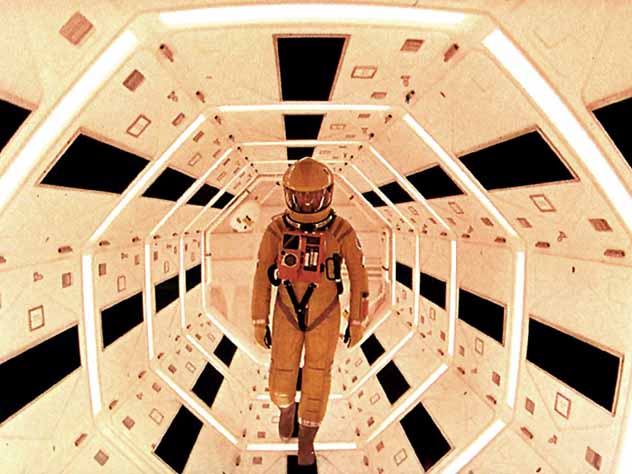 Голосом Рэйна говорит HAL 9000