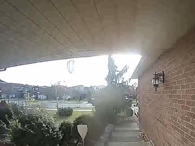 Впечатлительная дама уверена, что к ней в гости заходило привидение