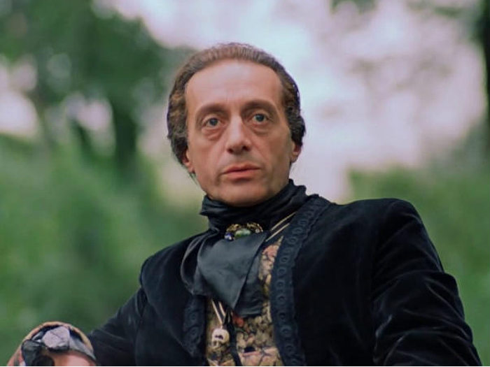 Нодар Мгалоблишвили в фильме «Формула любви», 1984 г.