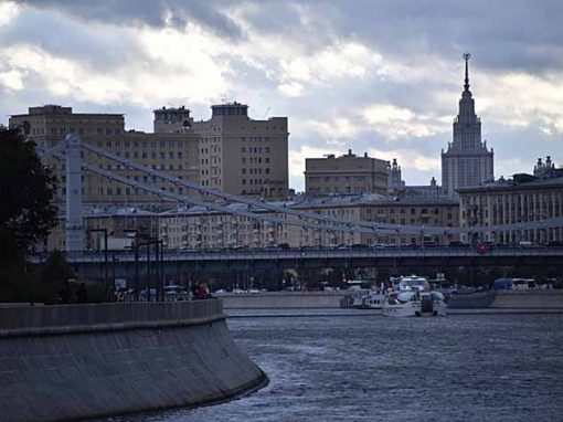блогер прыгнул с крымского моста