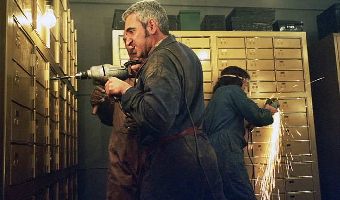 Кадр из фильма «Ограбление на Бейкер-стрит», 2008 г.