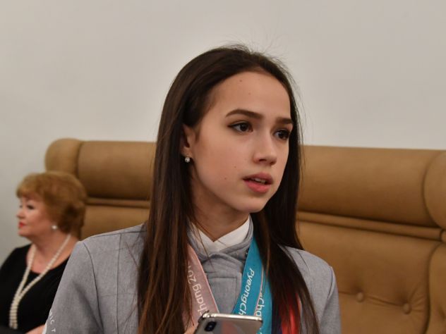 Алина Загитова Алина Загитова