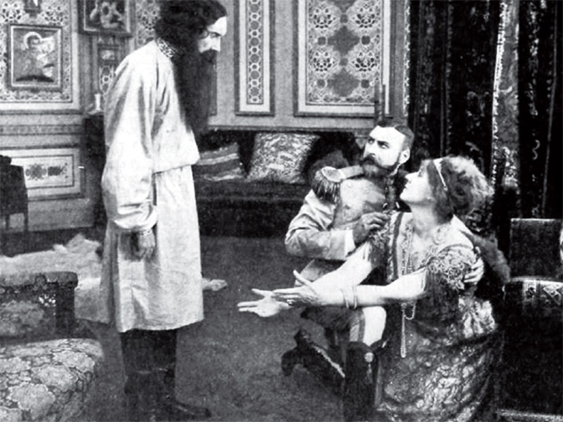 Многочисленные художественные ленты о Григории РАСПУТИНЕ начали выходить с марта 1917 года