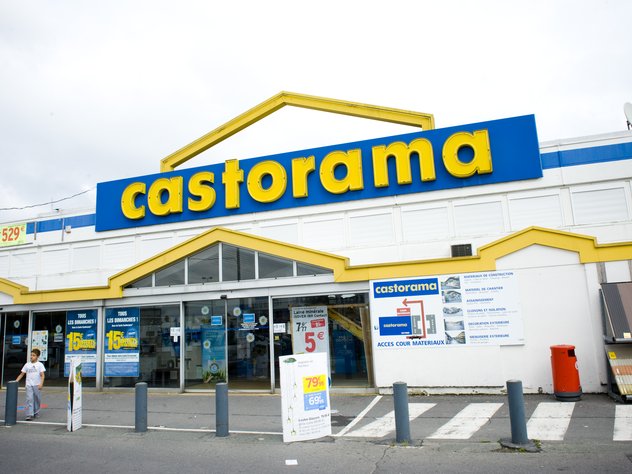 Castorama уходит из России