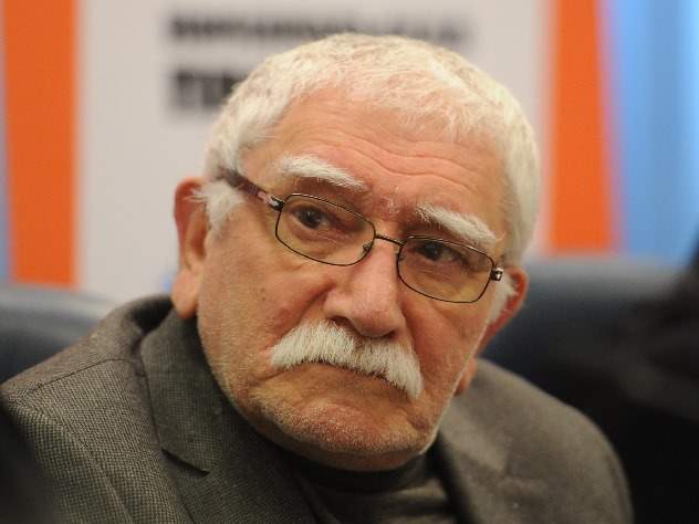 Скончался Армен Джигарханян