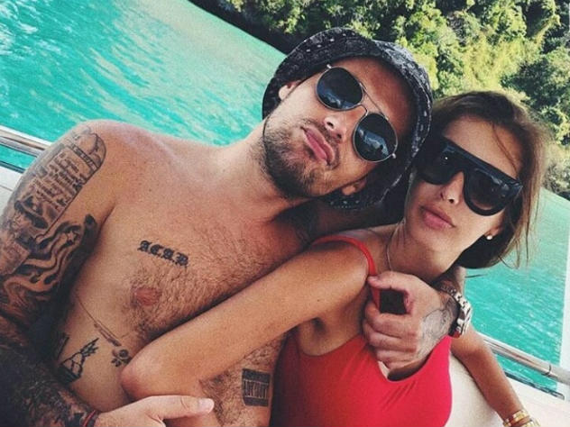 Девушка Гуфа беременна?