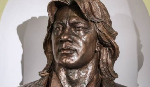 В театре "Гедикон-опера" установили бюст Хворостовского