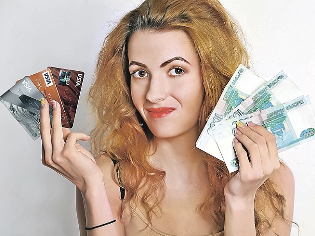 В этом году на сбережения пошло всего 4% денег, а в 2015-м этот показатель равнялся 13,4