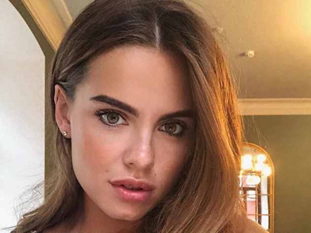 Клюкина подстригла волосы