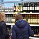 Число магазинов с алкоголем в РФ хотят сократить в 2,5 раза