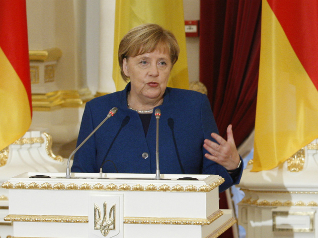 В Киеве обрадованы прогнозом Меркель о дате вступления Украины в ЕС