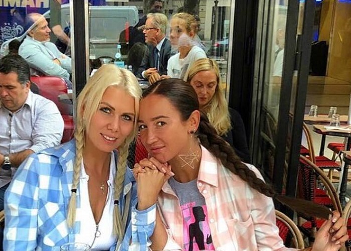 С кем дружит Ольга Бузова