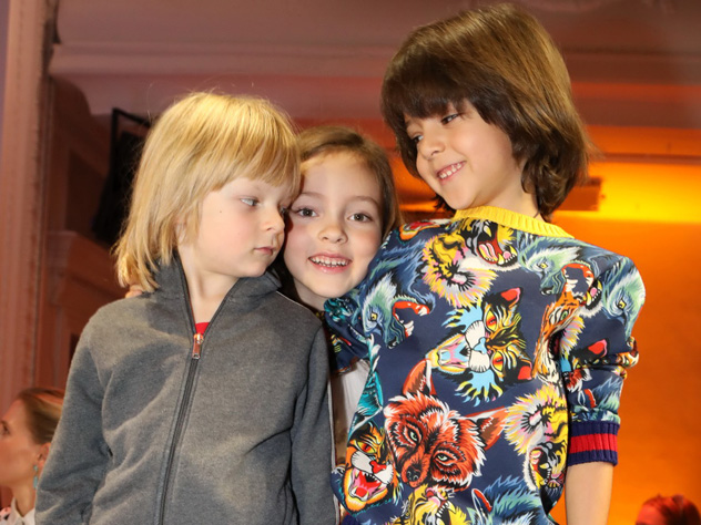 Саша ПЛЮЩЕНКО и дети Филиппа КИРКОРОВА Алла Виктория и Мартин Саша ПЛЮЩЕНКО и дети Филиппа КИРКОРОВА Алла Виктория и Мартин