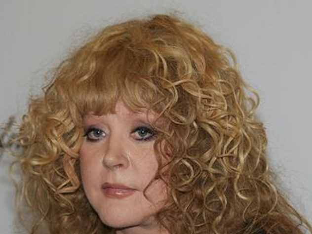 Пугачеву хотят увидеть в новогоднюю ночь на телевидении