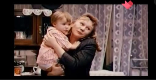 Елизавета Никищихина, «Расскажи мне о себе»