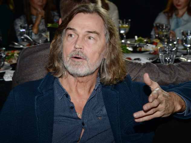 Сафронов уверен, что Поргина не выйдет замуж