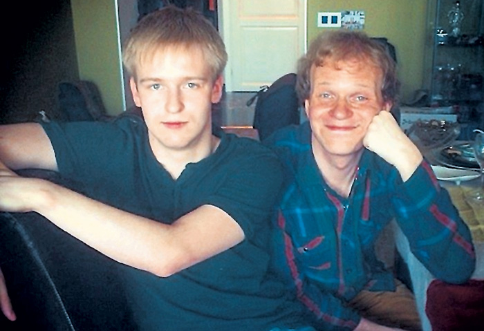 Сыновья телеведущего - родной и пасынок