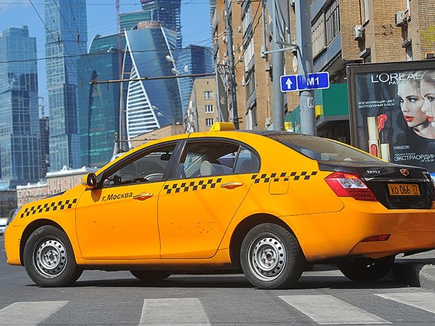 Число аварий с участием легковых такси в столице выросло на 50%