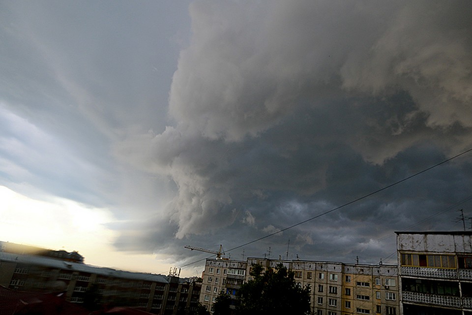 Москвичей предупредили об ураганном ветре