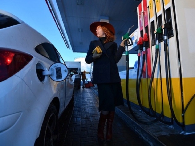 Глава "Роснефти" обвинилв росте цен на топливо независимые АЗС