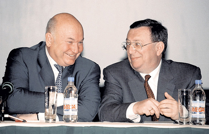 Владимир Гусинский сильно поднялся благодаря дружбе с Юрием Лужковым