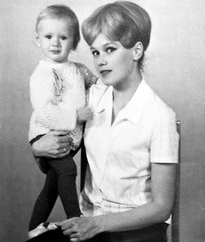 Первая жена Татьяна с дочкой Мариной