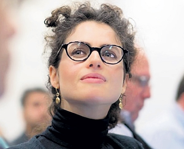 Нери Оксман