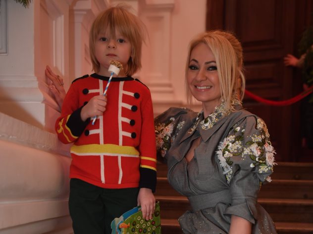 Яна Рудковская и Саша Плющенко