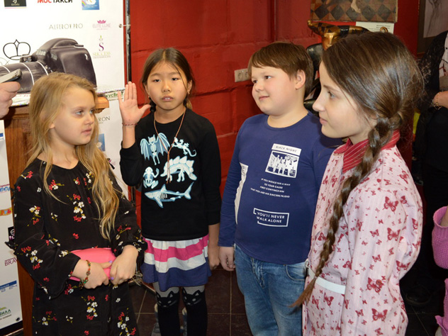 Юные участники выставки