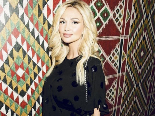 Виктория Лопырева беременна