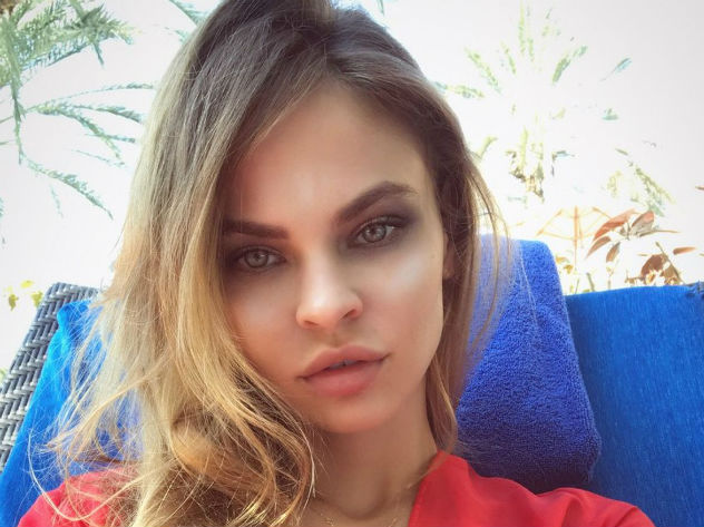 Настя Рыбка и Алекс Лесли