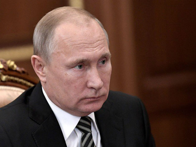 Какую зарплату и пенсию получает Владимир Путин