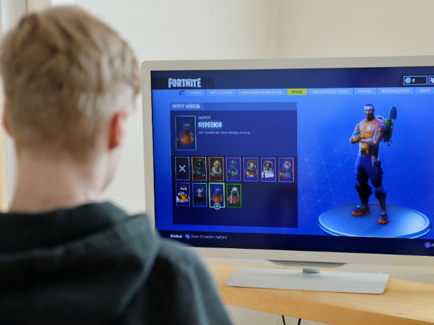 Школьников развращали с помощью популярной игры