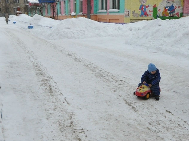 в Татарстане ребенка забыли на морозе
