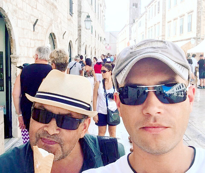 Павел не рассказывает отцу о проблемах с деньгами