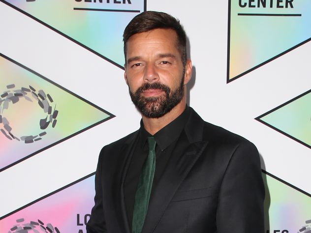 Рики Мартин