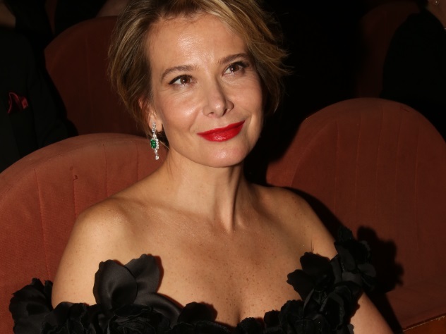 Юлия Высоцкая