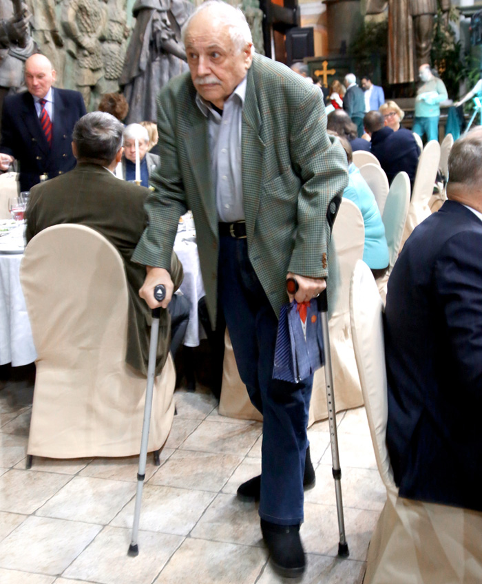 Режиссер Владимир Краснопольский рассказал гостям, что «тени исчезают в полночь»