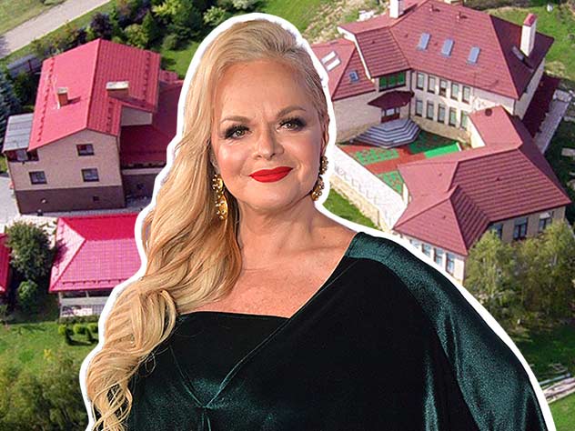 Лариса Долина