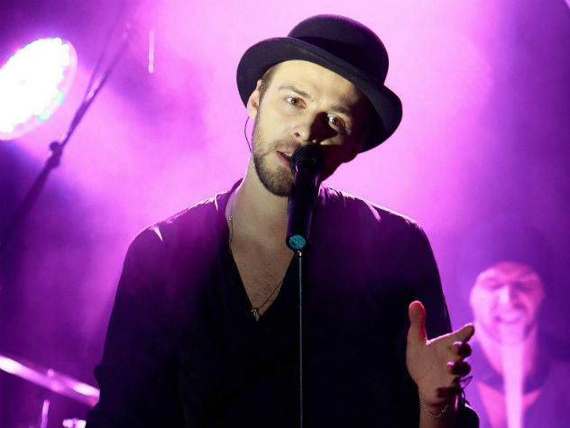 Фанатка набросилась на Барских